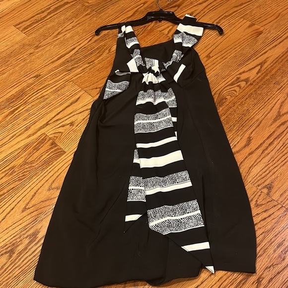 Lulu’s Woman’s Black And White Printed Dress Size S - Picture 3 of 5